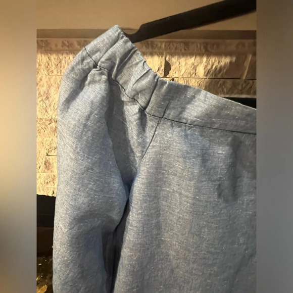 Free People oversized off shoulder light denim top Small - Picture 5 of 8